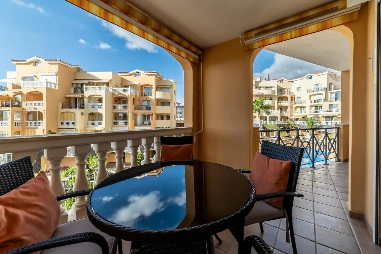 Tropical Holiday Apartment Los Cristianos   Los Cristianos (Tenerife)